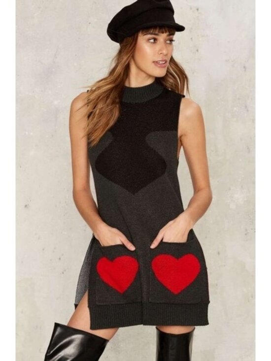 Nasty Gal Pick a Card Sweater Dress S NEW Black Red Heart Print Alice Wonderland - Picture 1 of 7